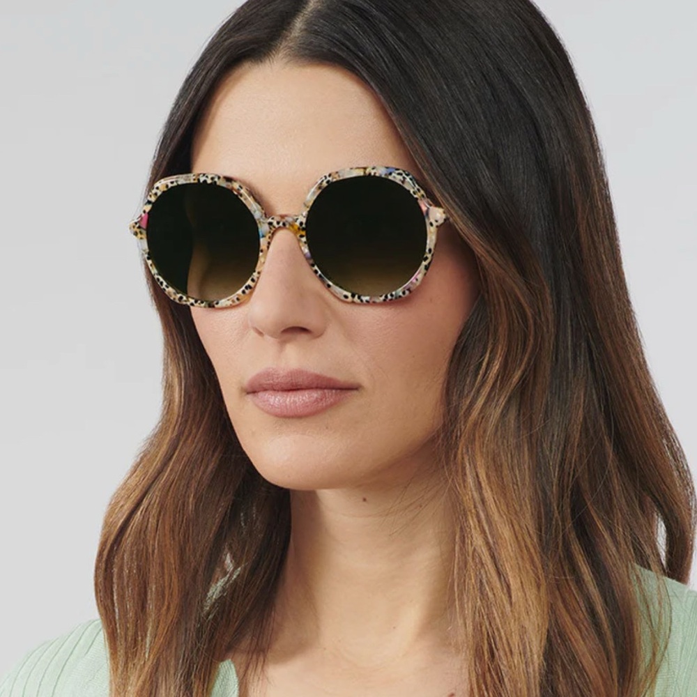 Krewe Sophia in Poppy